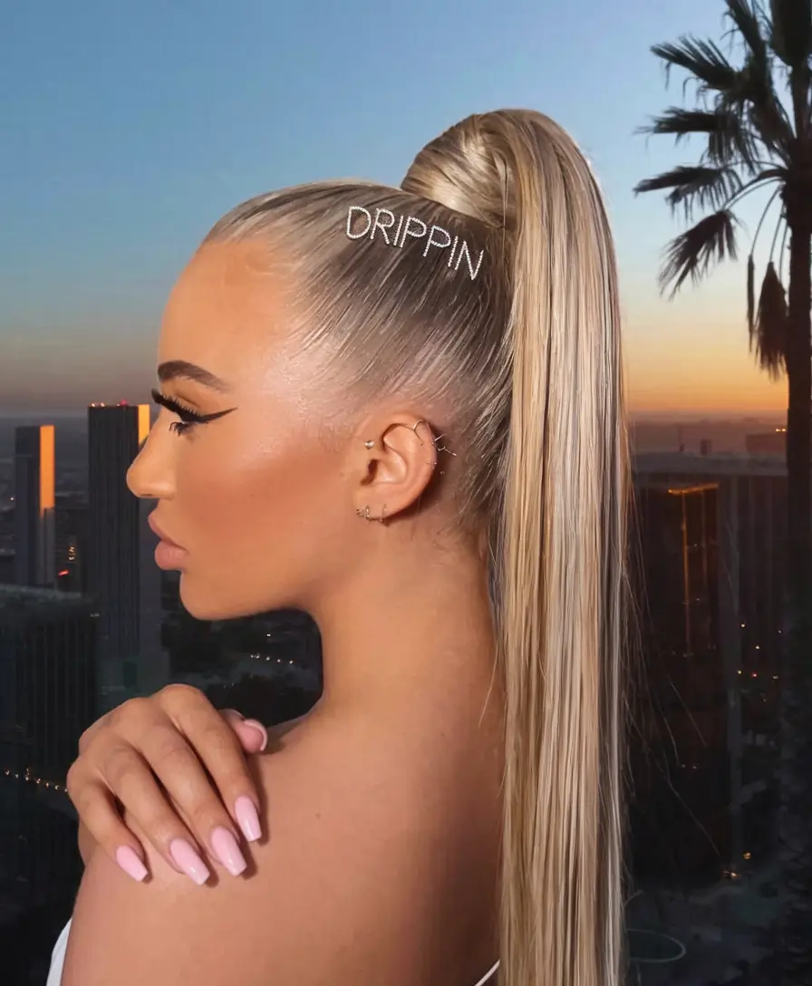 25 summer ponytail hairstyles 2025+Ultra-Straight Sunset Skyline Ponytail