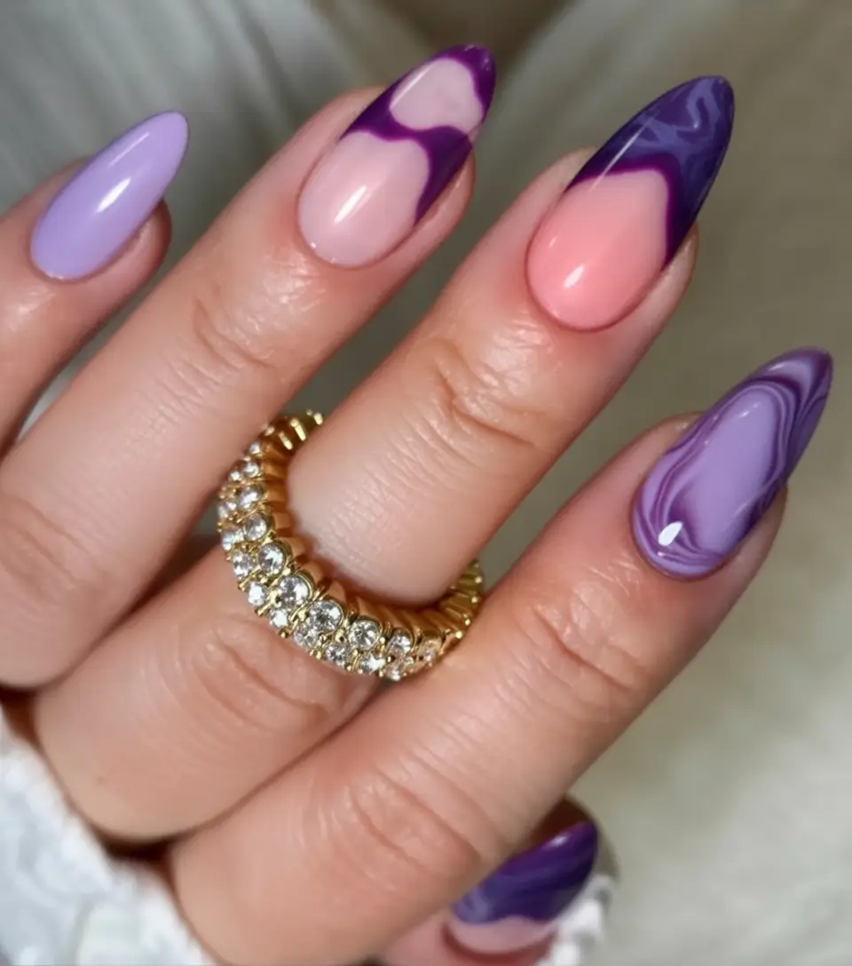 Purple Summer Nails You’ll Love in 2025 Muted Swirl with Lilac Marble