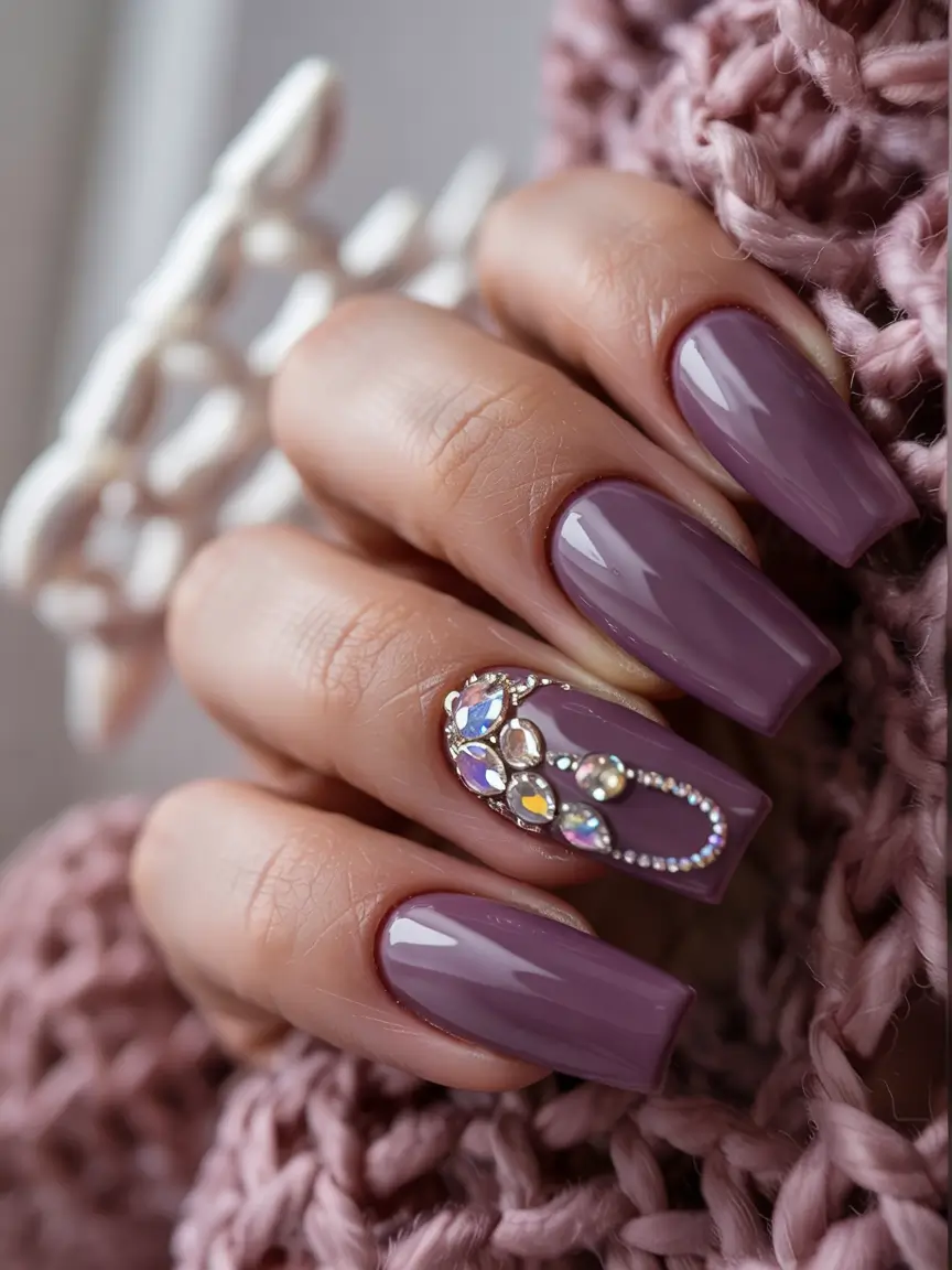 summer classy nails ideas 2025 Mauve Glam with Rhinestone Feature Nail
